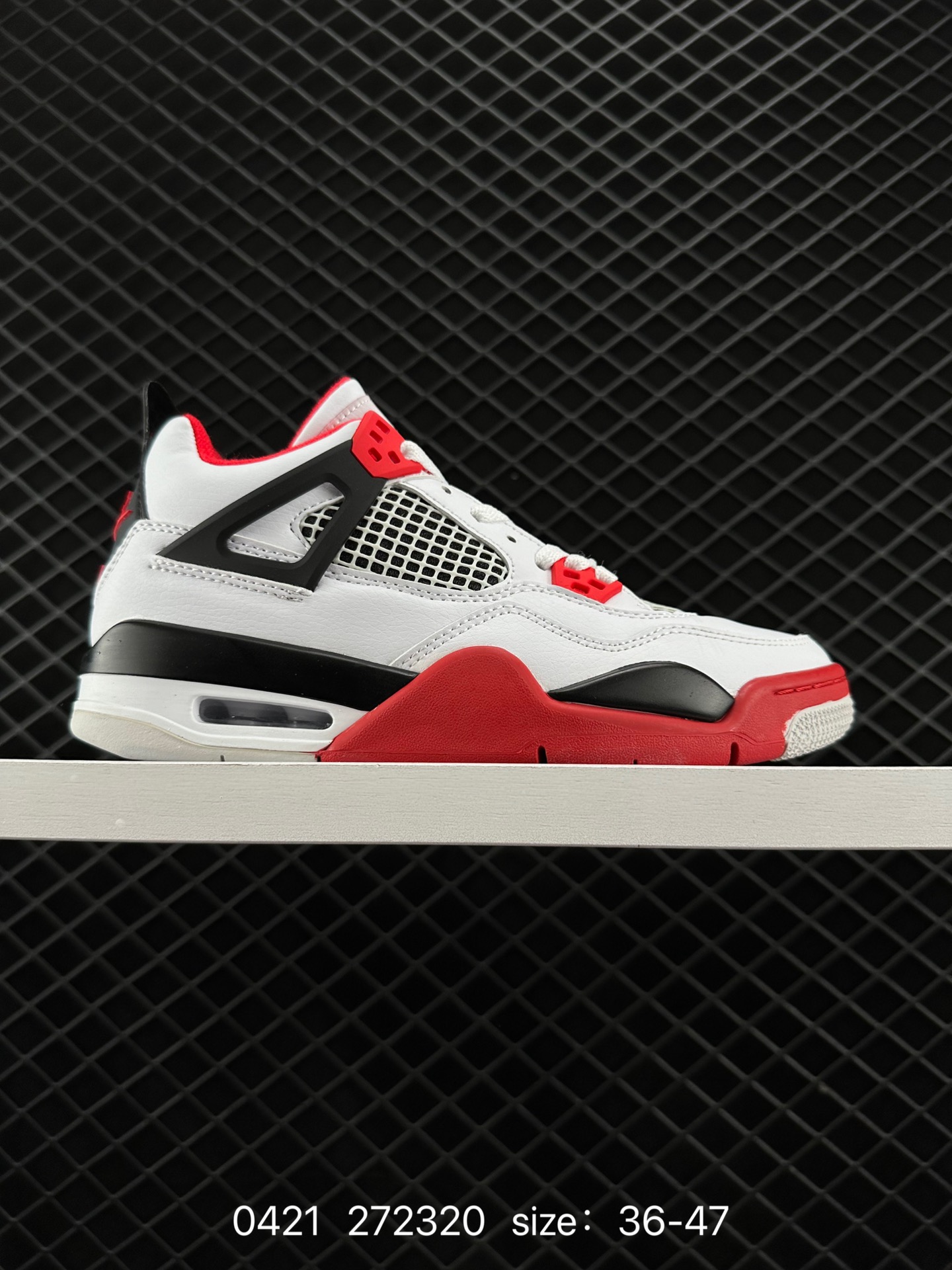 Nike Air Jordan 4 Retro OG”Fire Red“